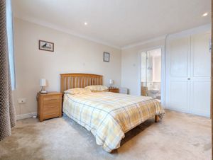 Photo 14- click for photo gallery